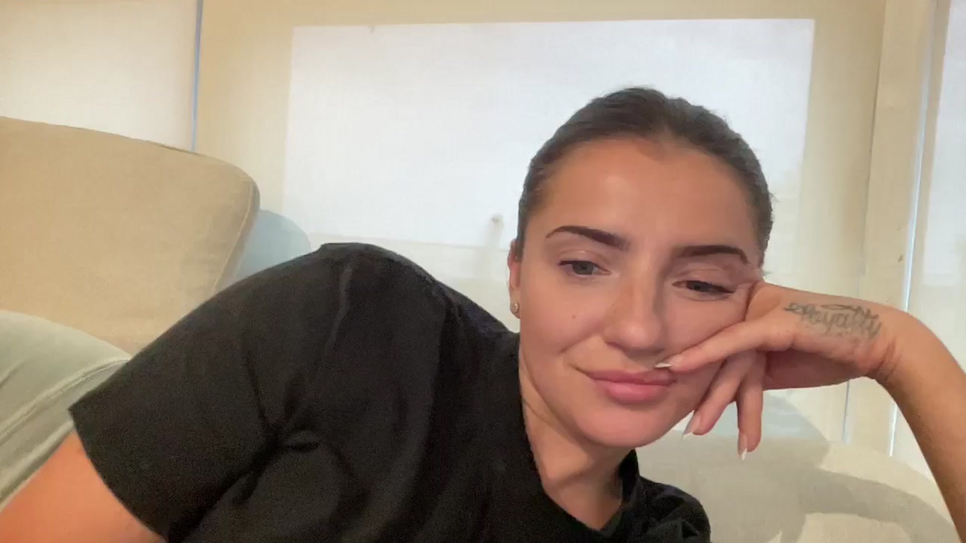 Gallery image thumbnail from arielxxx's myfreecams stream on, 09/22/2025, 23:27 image 14 of 20