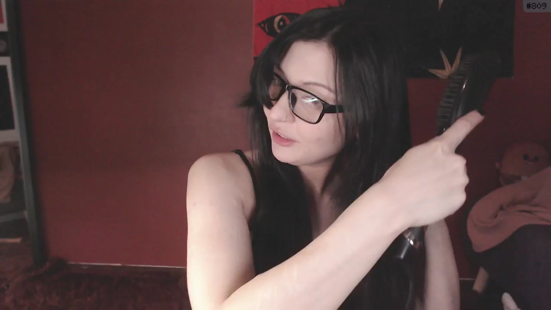 Gallery image thumbnail from aroom's myfreecams stream on, 06/03/2025, 24:03 image 6 of 20