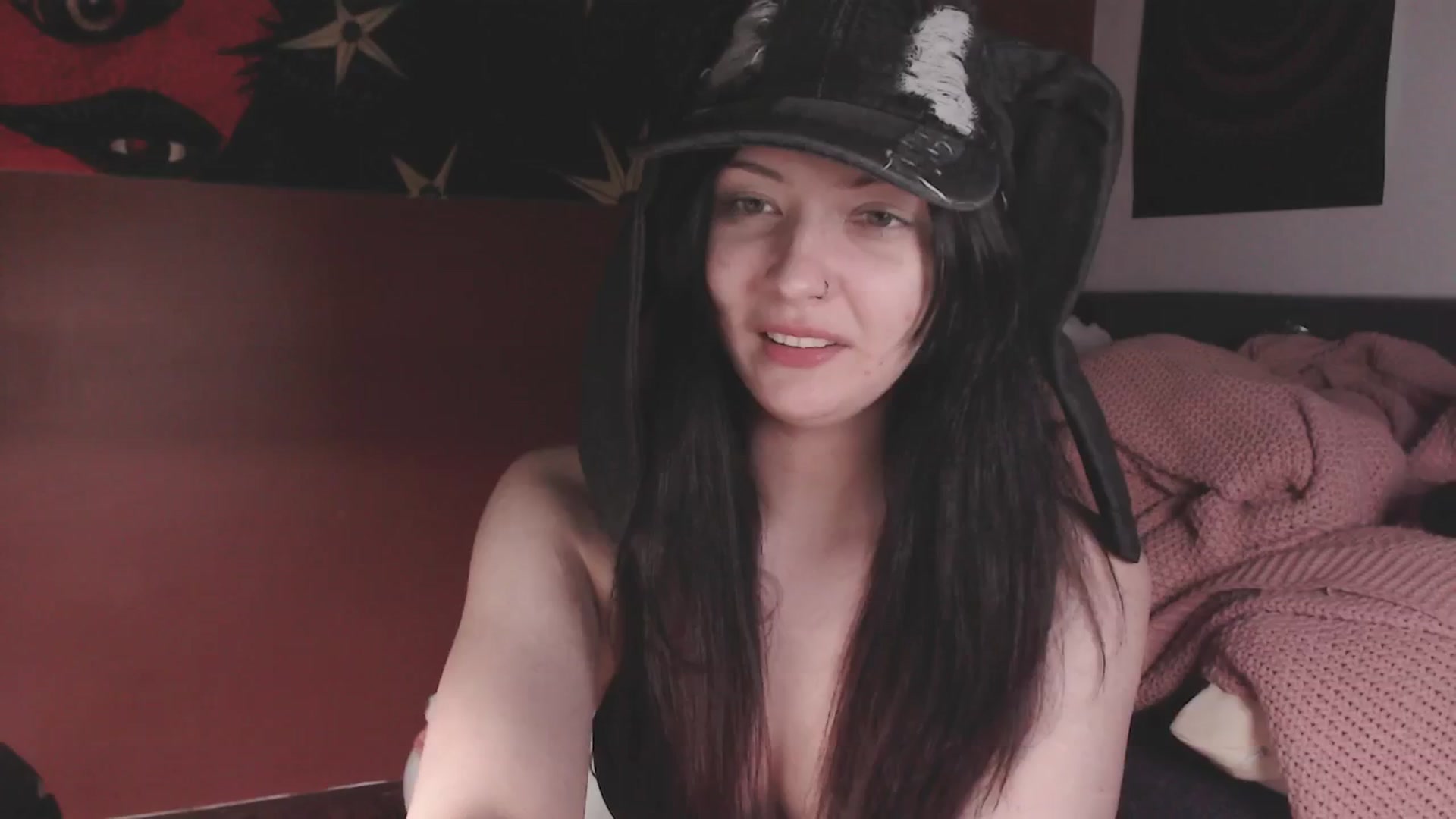 Gallery image thumbnail from aroom's myfreecams stream on, 06/03/2025, 06:33 image 8 of 20