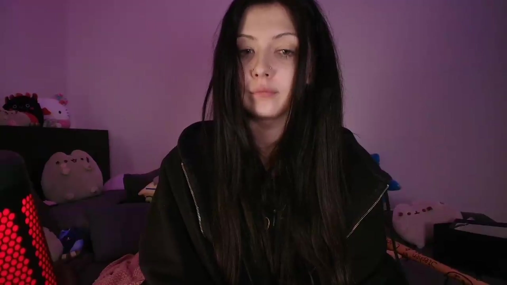Gallery image thumbnail from aroom's myfreecams stream on, 07/13/2026, 05:18 image 20 of 20