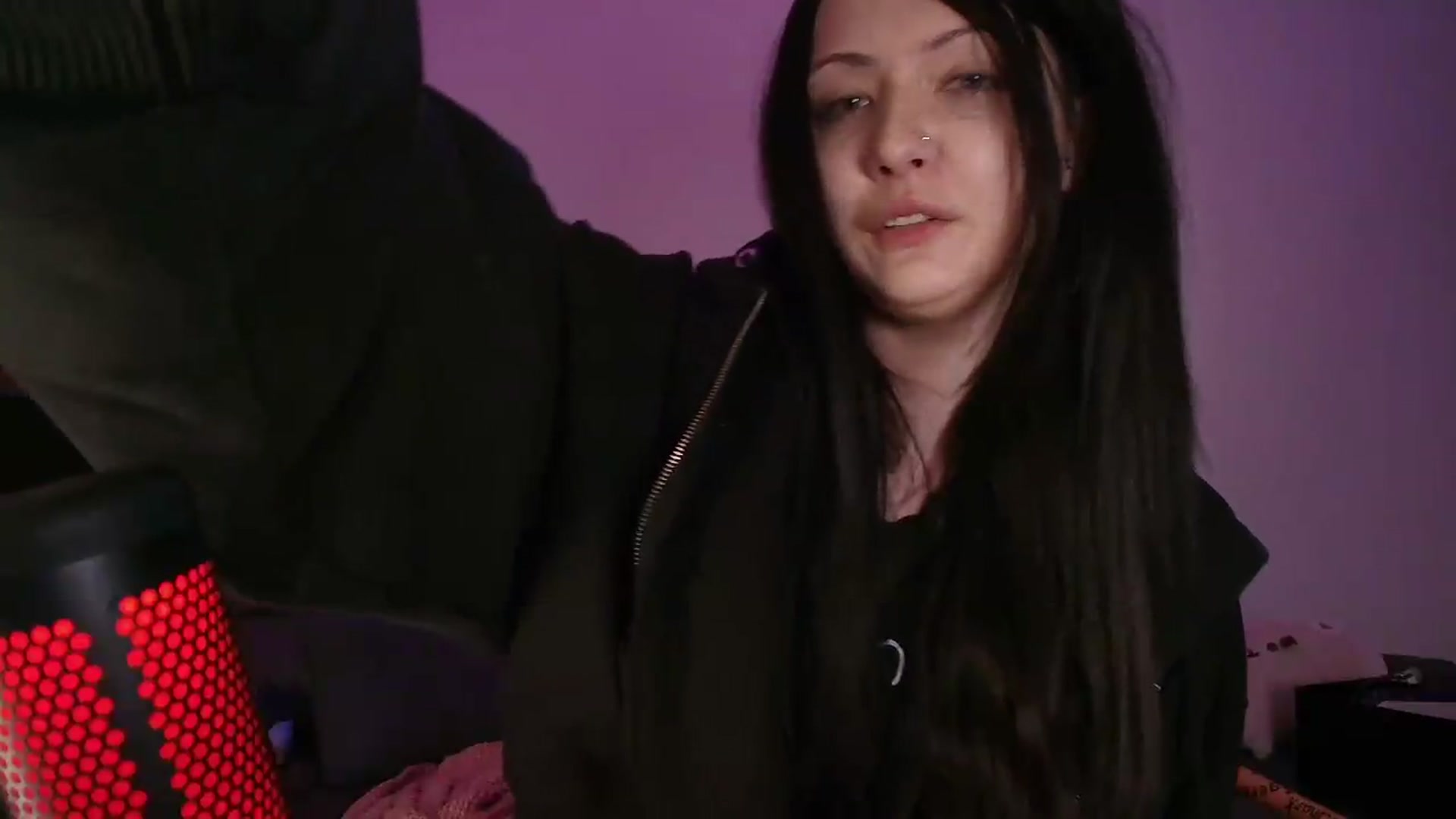Gallery image thumbnail from aroom's myfreecams stream on, 07/13/2026, 05:18 image 8 of 20