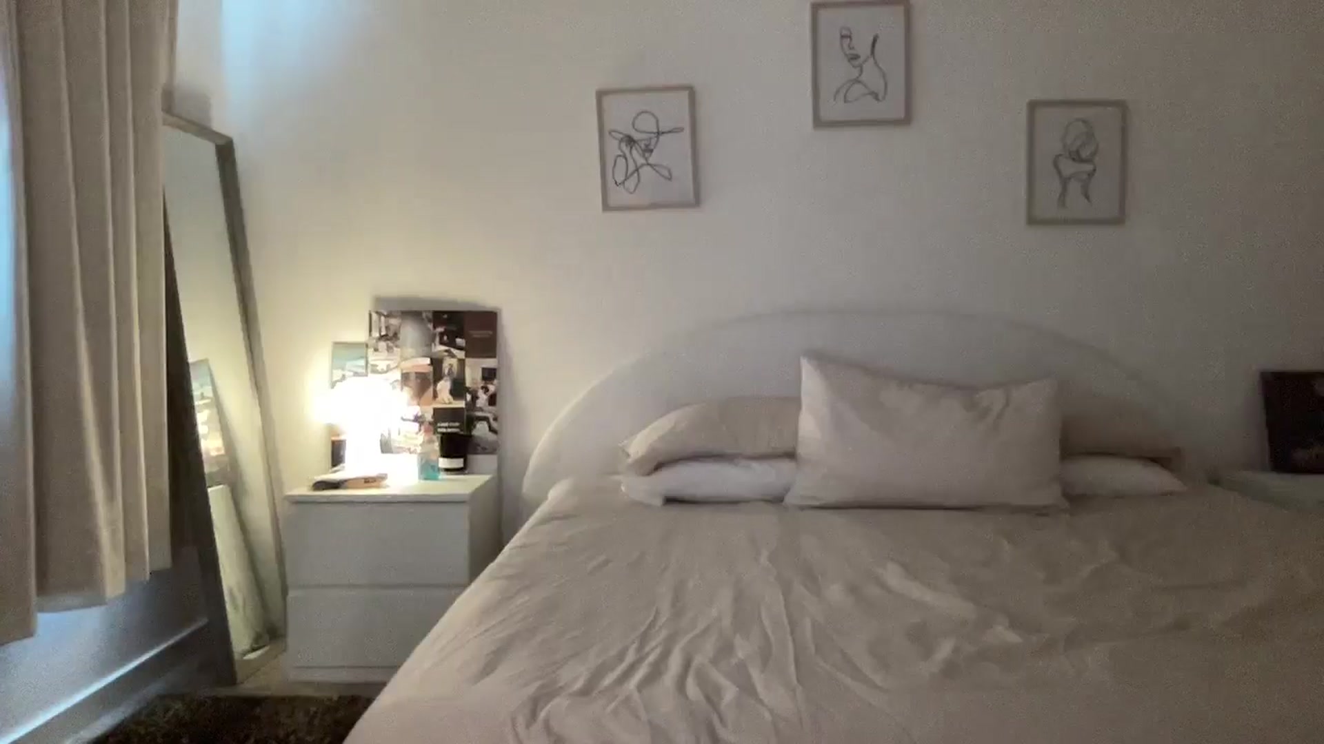 Gallery image thumbnail from aryaaxo's myfreecams stream on, 10/21/2025, 18:29 image 5 of 20