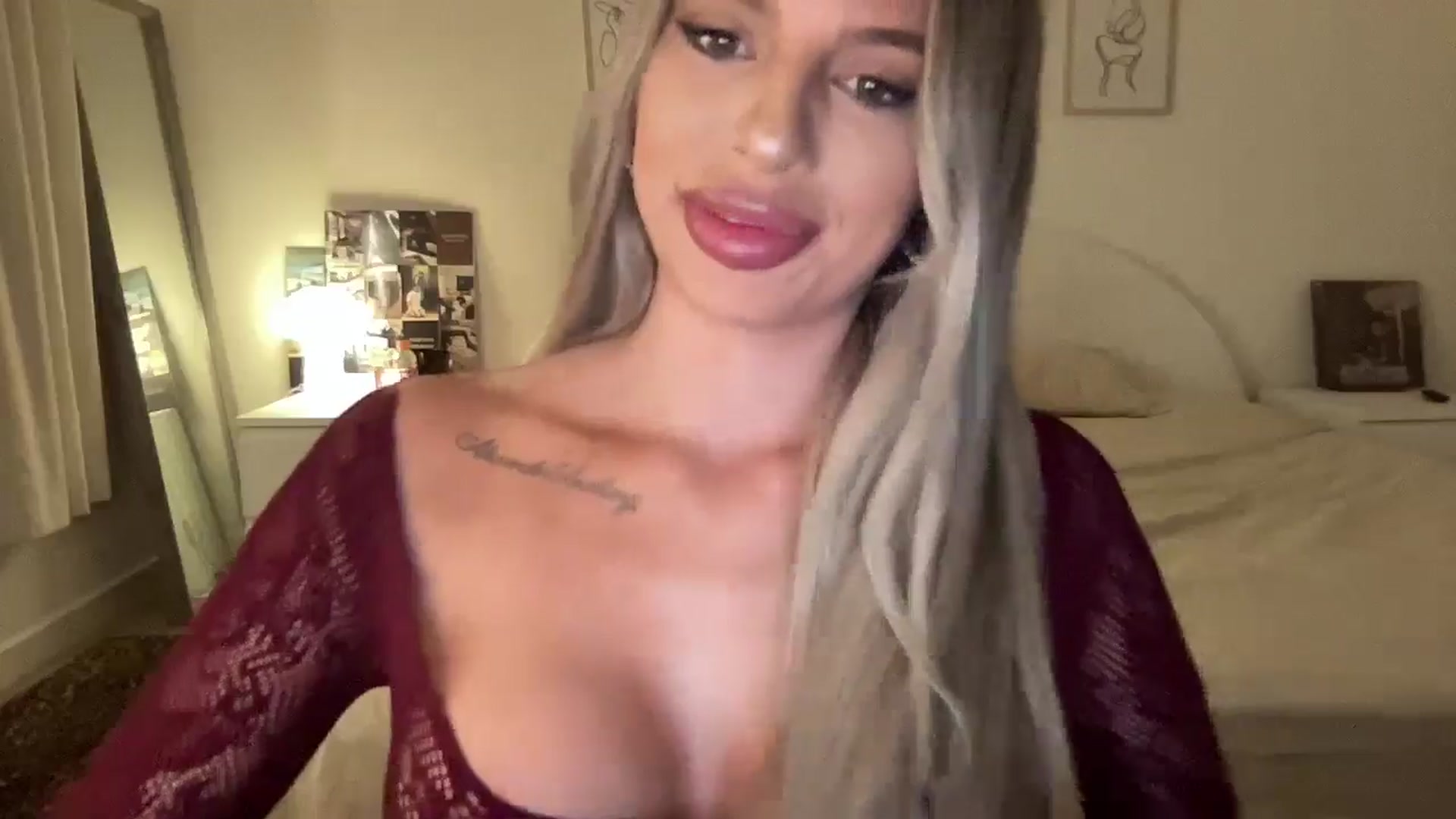 Gallery image thumbnail from aryaaxo's myfreecams stream on, 10/23/2025, 05:58 image 7 of 20
