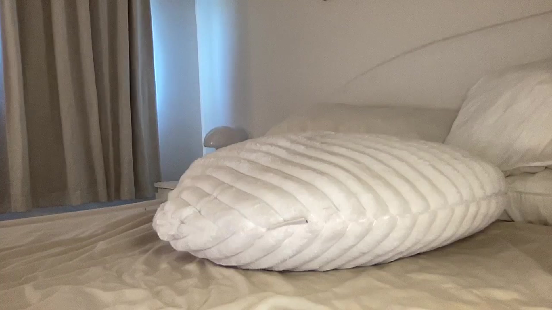Gallery image thumbnail from aryaaxo's myfreecams stream on, 04/15/2026, 19:53 image 19 of 20