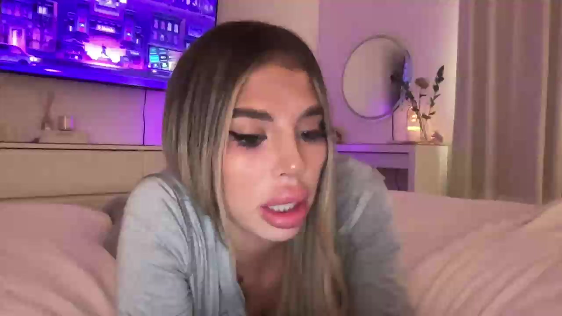 Gallery image thumbnail from aryaaxo's myfreecams stream on, 07/09/2026, 02:54 image 12 of 20