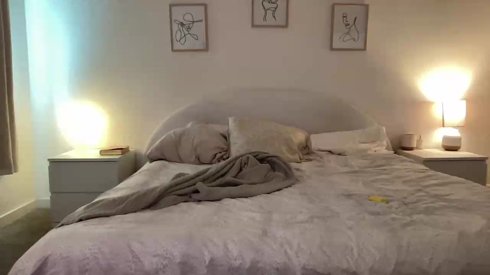 Gallery image thumbnail from aryaaxo's myfreecams stream on, 08/13/2026, 19:36 image 7 of 20