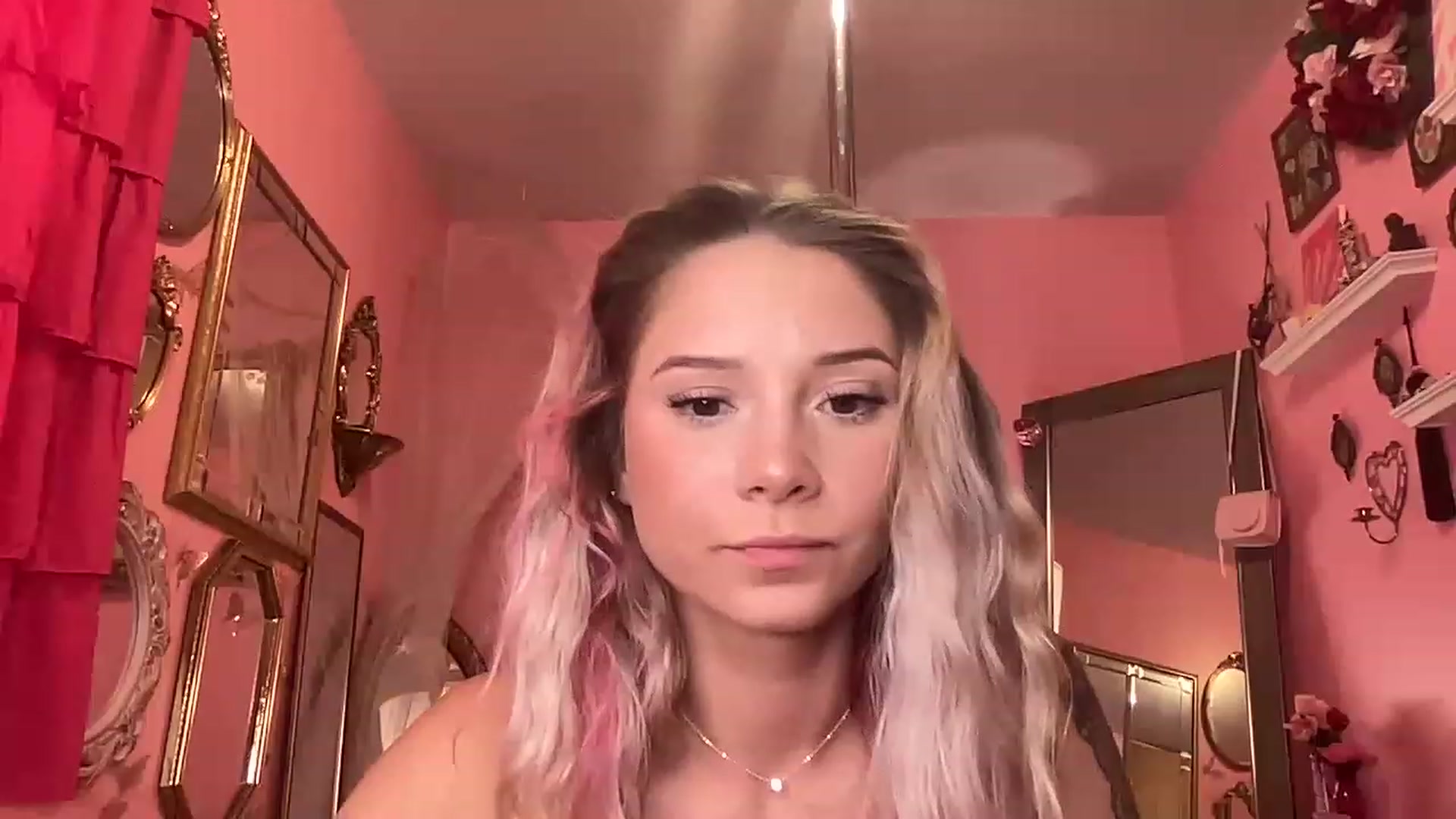 Gallery image thumbnail from ashbabyyy's myfreecams stream on, 04/18/2023, 20:48 image 17 of 20