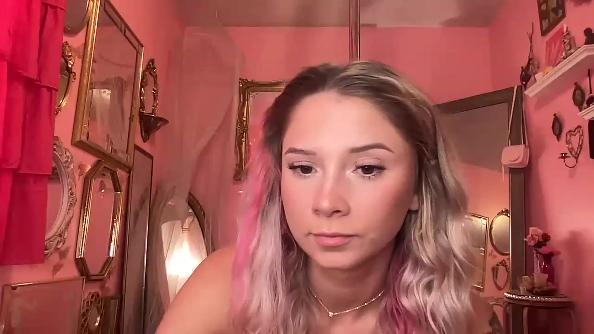 Gallery image thumbnail from ashbabyyy's myfreecams stream on, 04/18/2023, 20:48 image 9 of 20