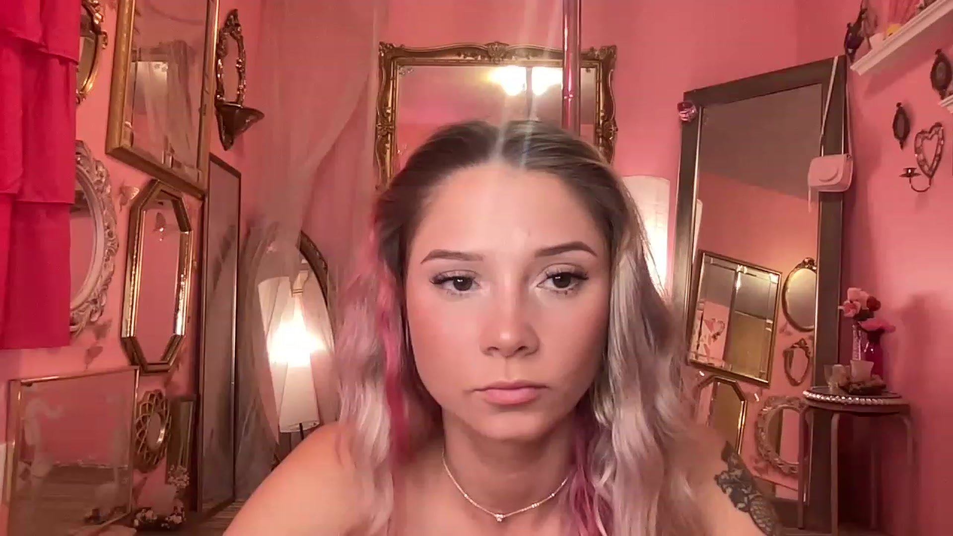 Gallery image thumbnail from ashbabyyy's myfreecams stream on, 04/18/2023, 20:48 image 10 of 20