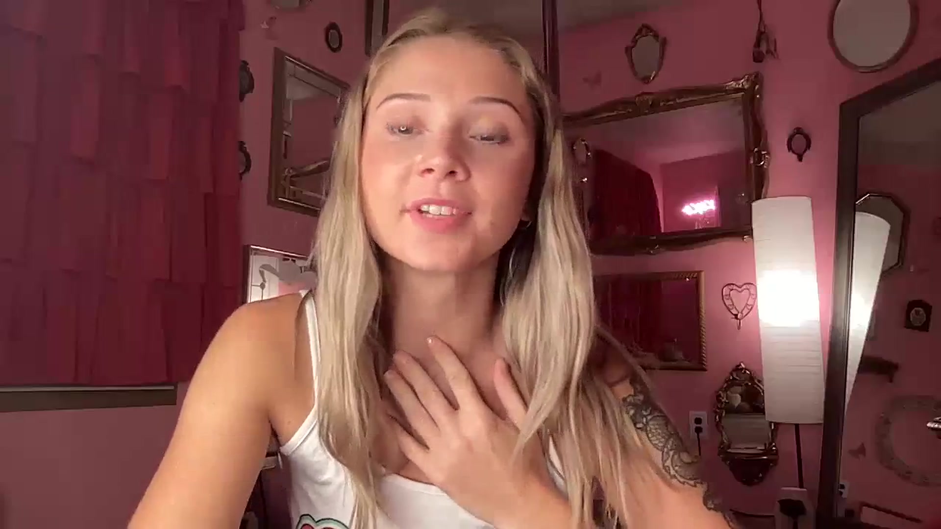 Gallery image thumbnail from ashbabyyy's myfreecams stream on, 08/23/2023, 02:05 image 12 of 20