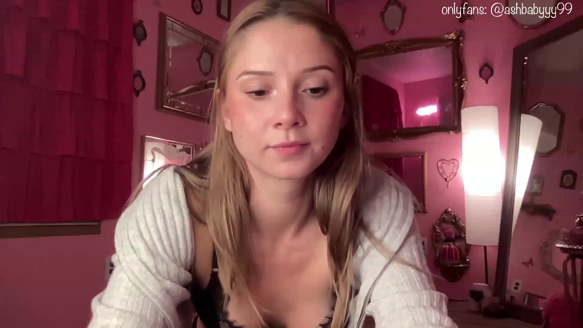 Gallery image thumbnail from ashbabyyy's myfreecams stream on, 09/26/2023, 01:29 image 14 of 20