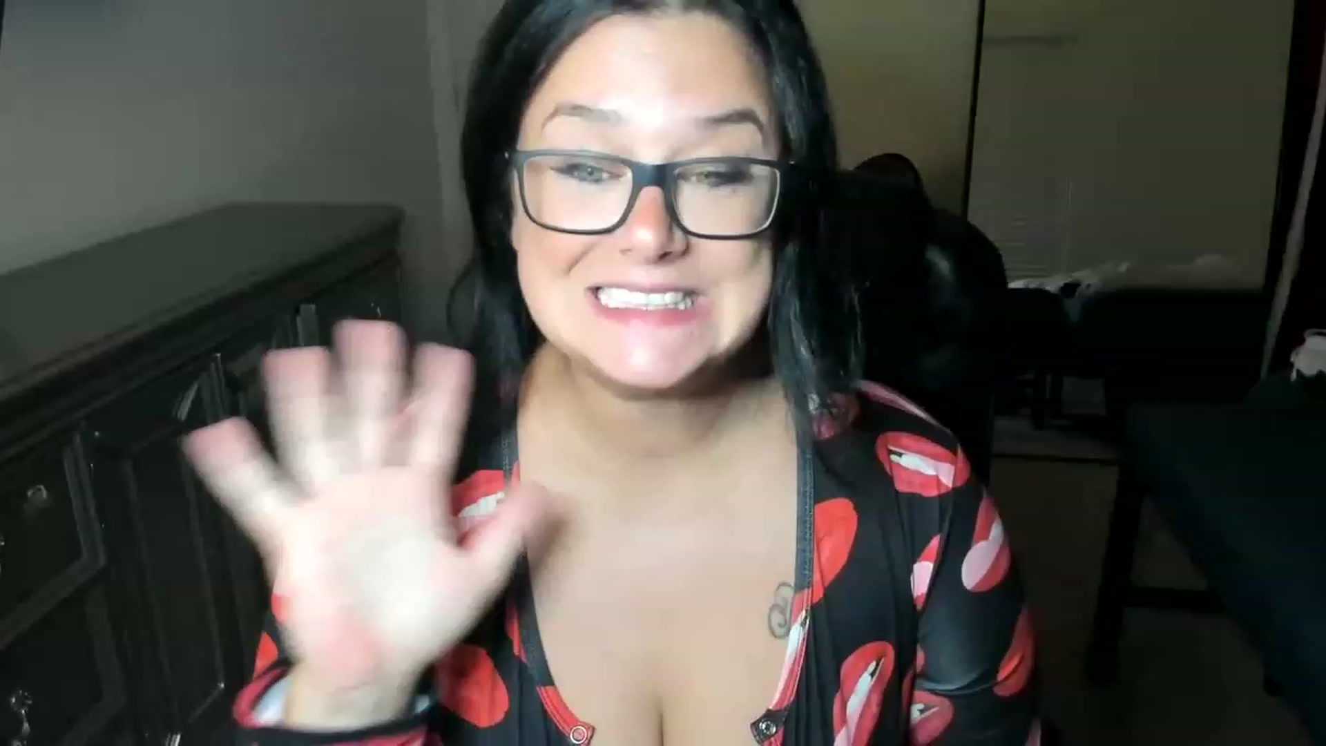 Gallery image thumbnail from ashley_lovesU's myfreecams stream on, 05/29/2023, 04:25 image 1 of 20