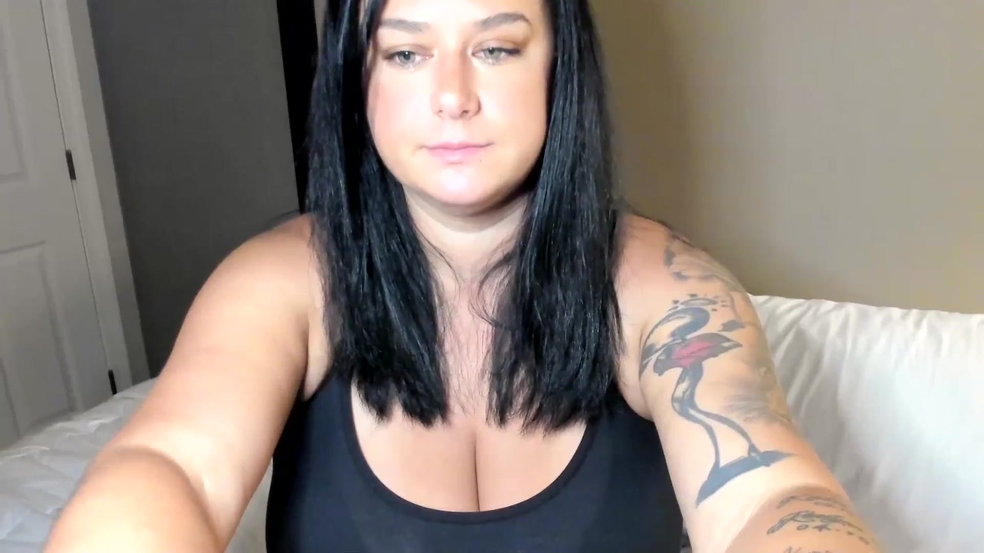Gallery image thumbnail from ashley_lovesU's myfreecams stream on, 07/05/2023, 23:24 image 5 of 20