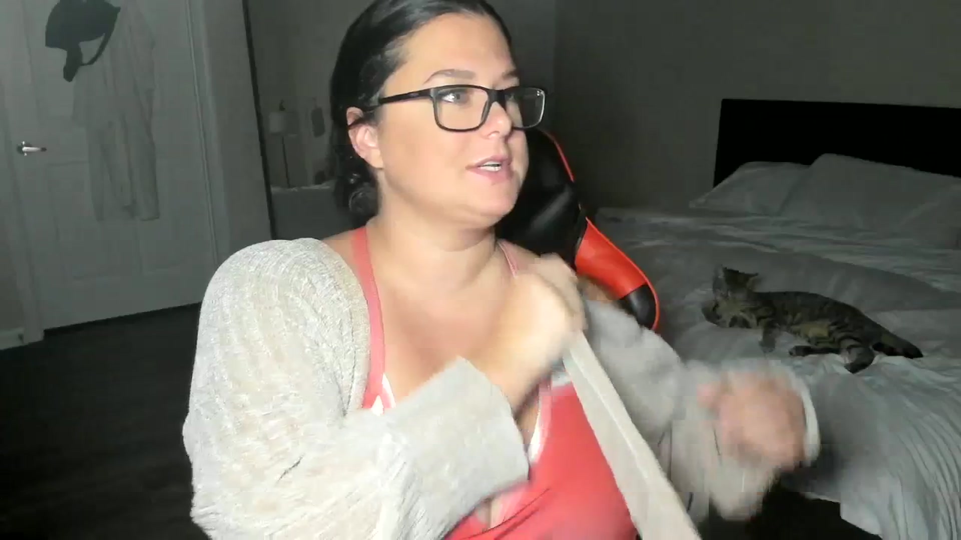 Gallery image thumbnail from ashley_lovesU's myfreecams stream on, 09/23/2023, 04:41 image 18 of 20