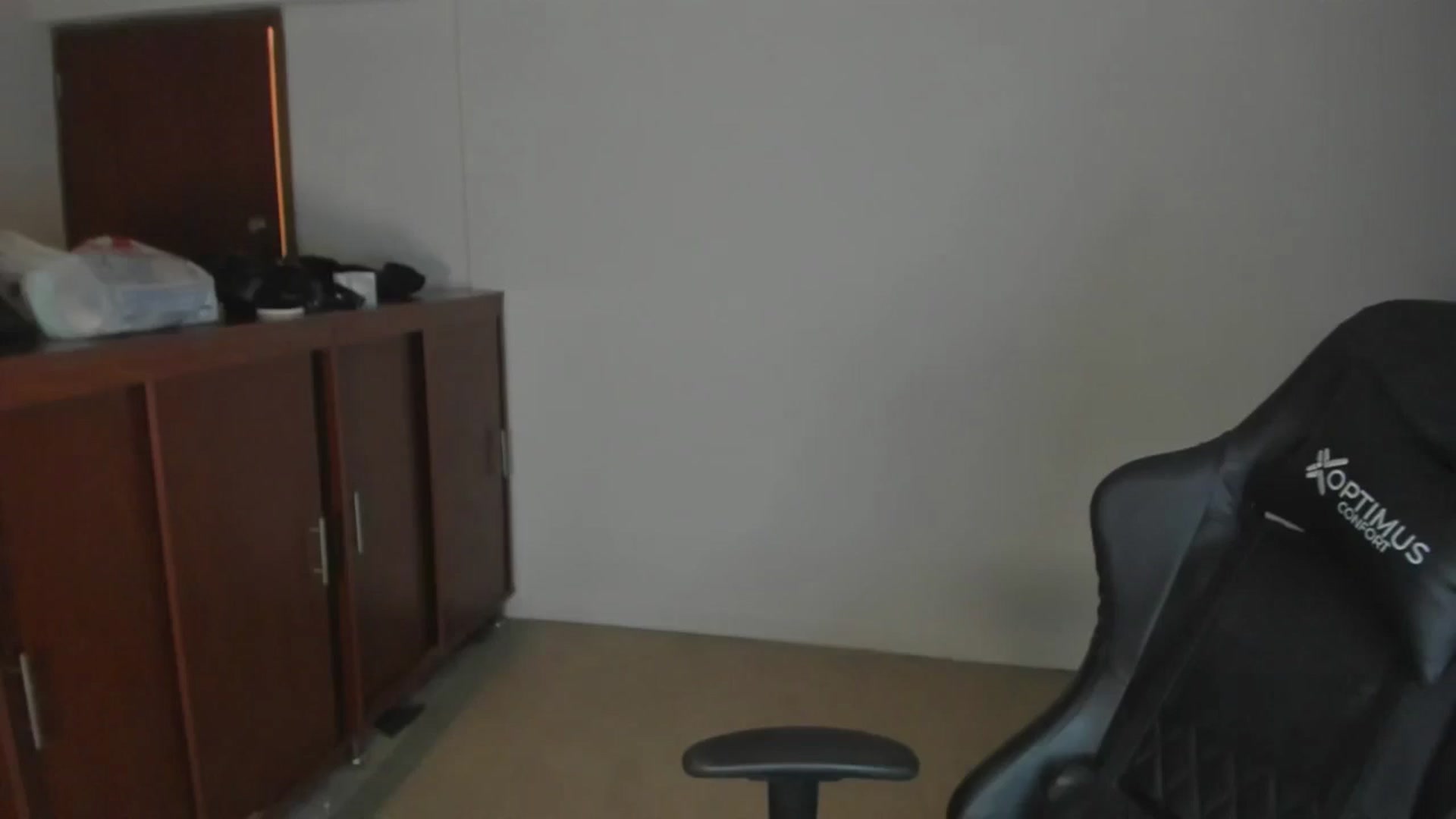 Gallery image thumbnail from ashley_smith1's myfreecams stream on, 11/20/2024, 24:01 image 2 of 20