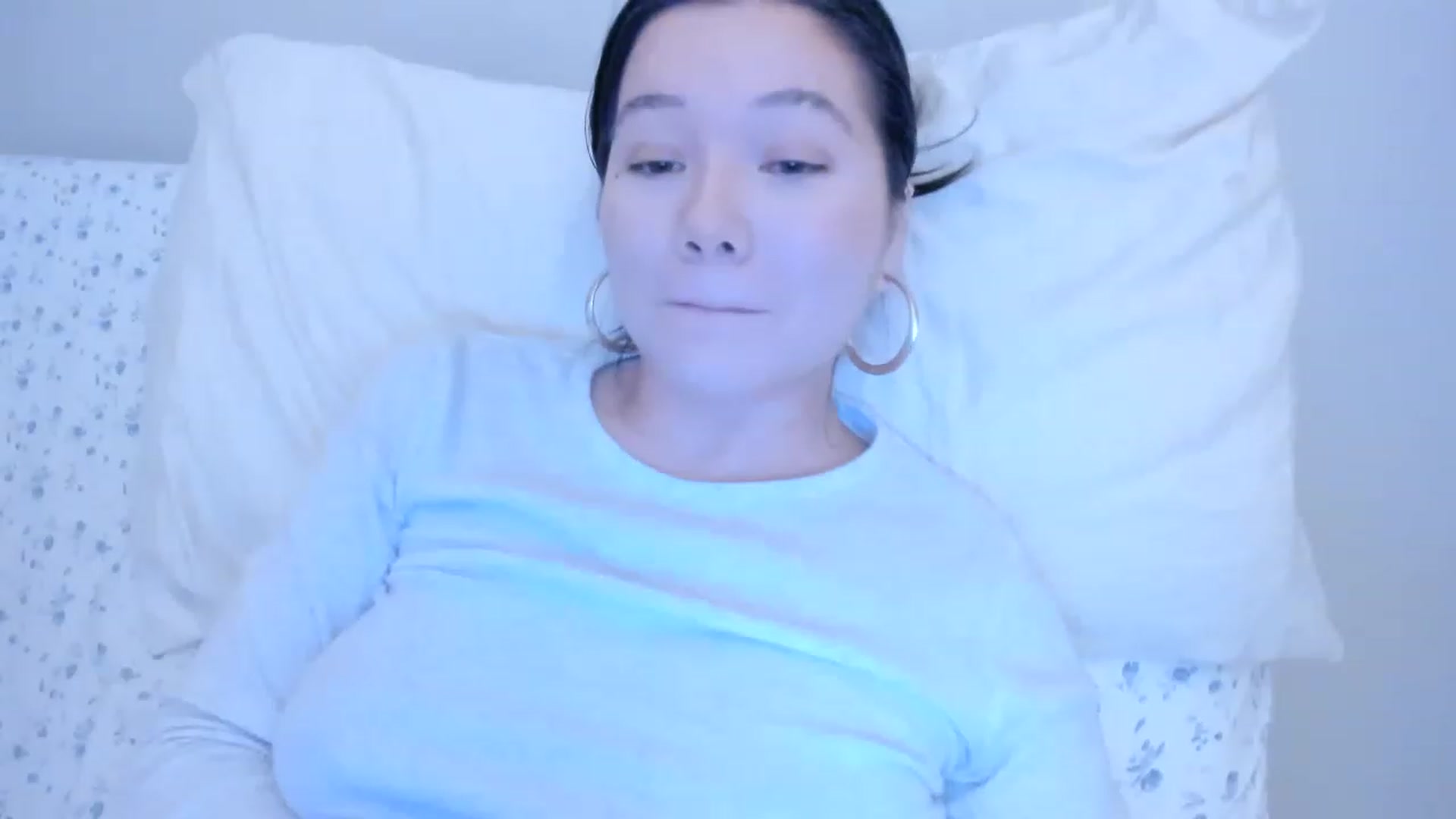 Gallery image thumbnail from asiadolll's myfreecams stream on, 12/12/2022, 01:24 image 16 of 20