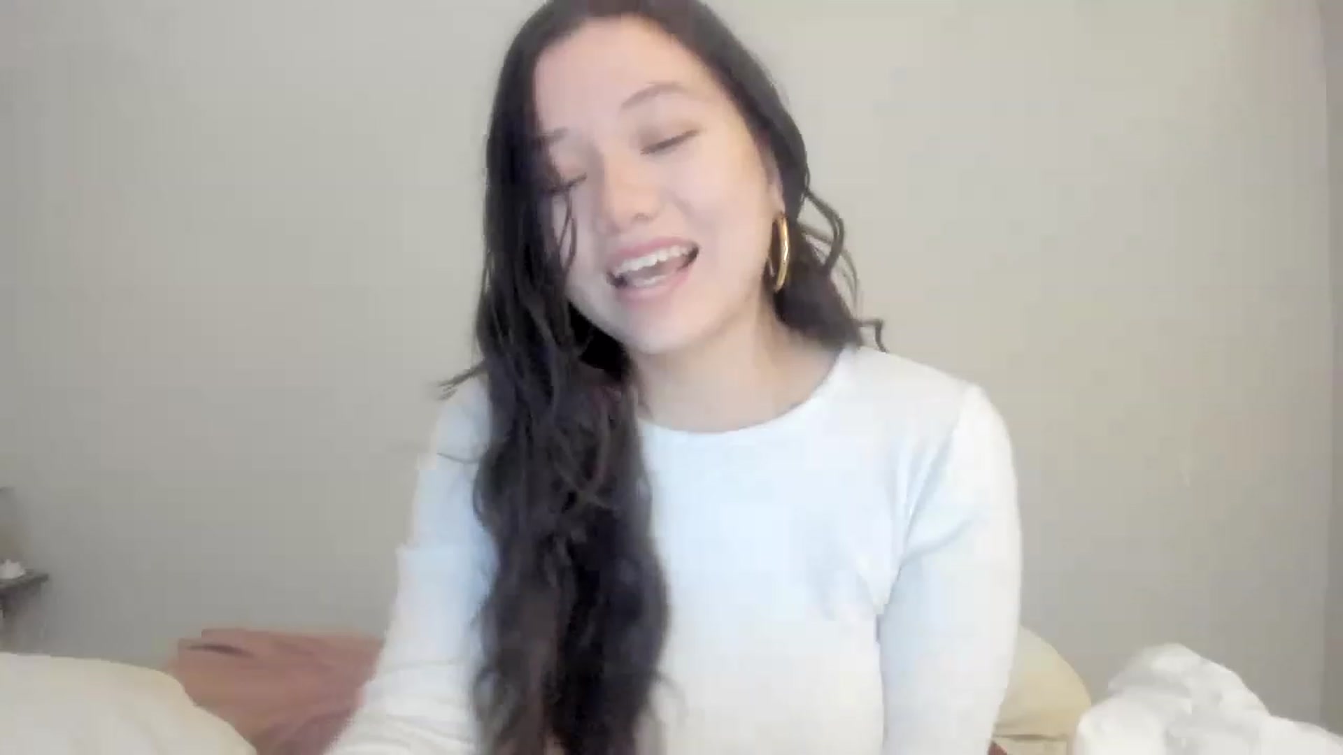 Gallery image thumbnail from asiadolll's myfreecams stream on, 12/23/2022, 02:22 image 10 of 20