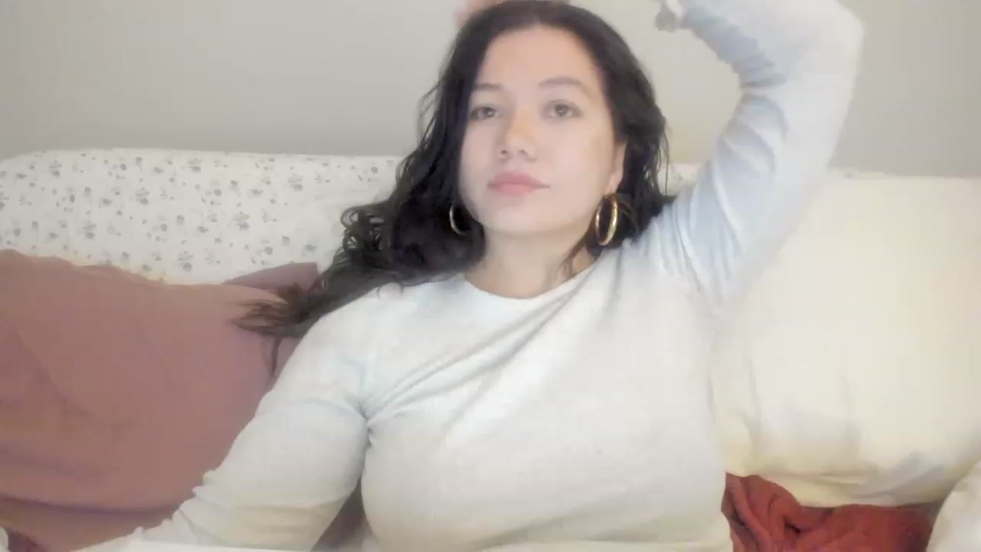Gallery image thumbnail from asiadolll's myfreecams stream on, 12/23/2022, 02:22 image 15 of 20