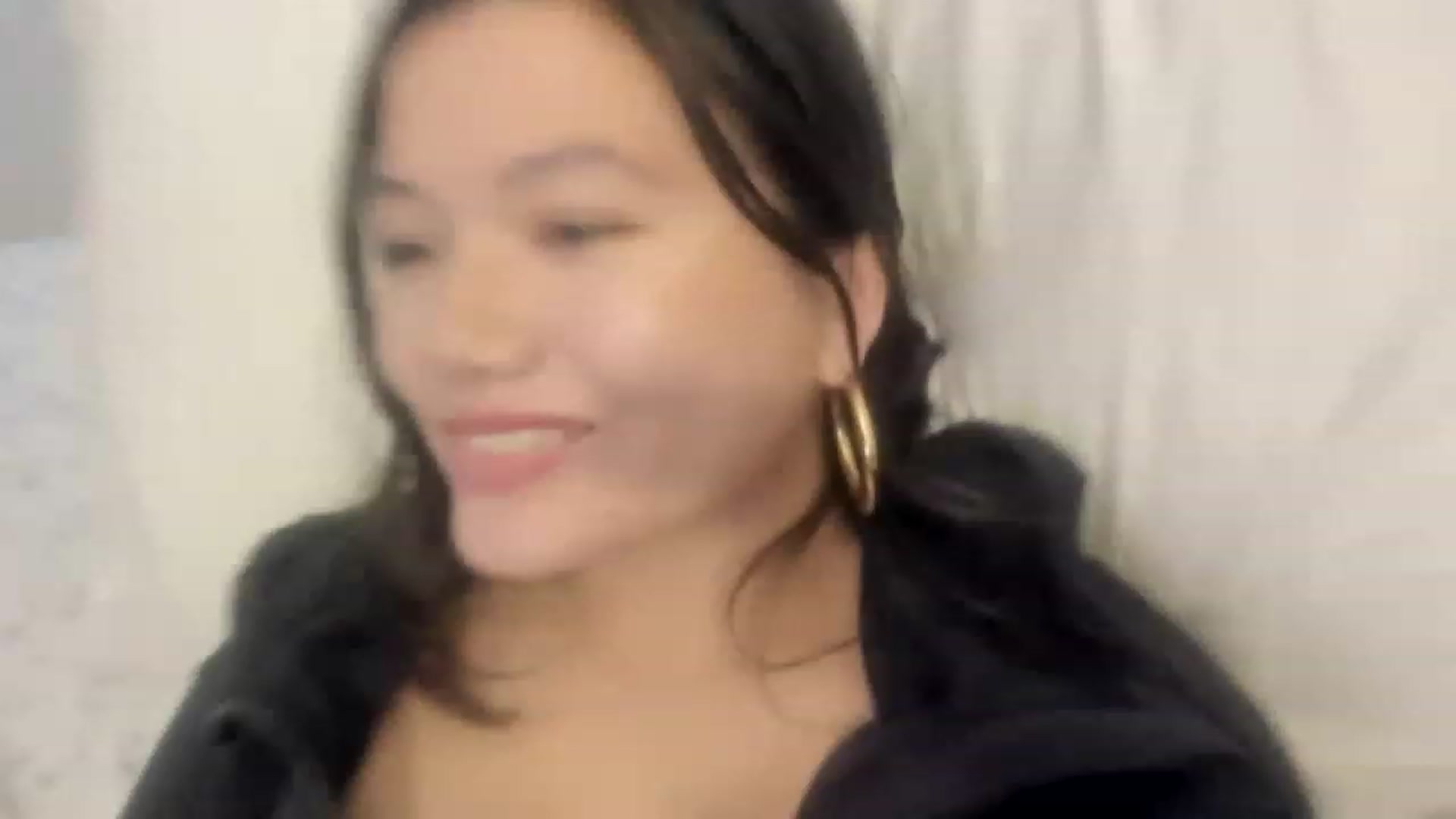 Gallery image thumbnail from asiadolll's myfreecams stream on, 12/23/2022, 06:09 image 18 of 20