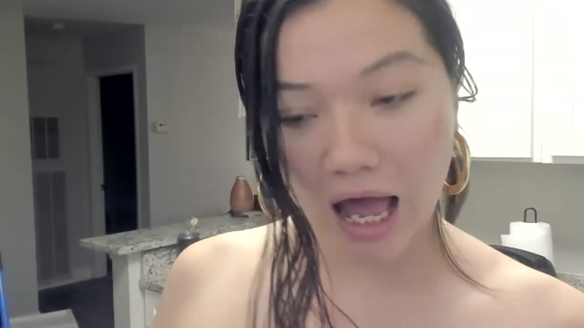 Gallery image thumbnail from asiadolll's myfreecams stream on, 12/26/2022, 07:13 image 9 of 20