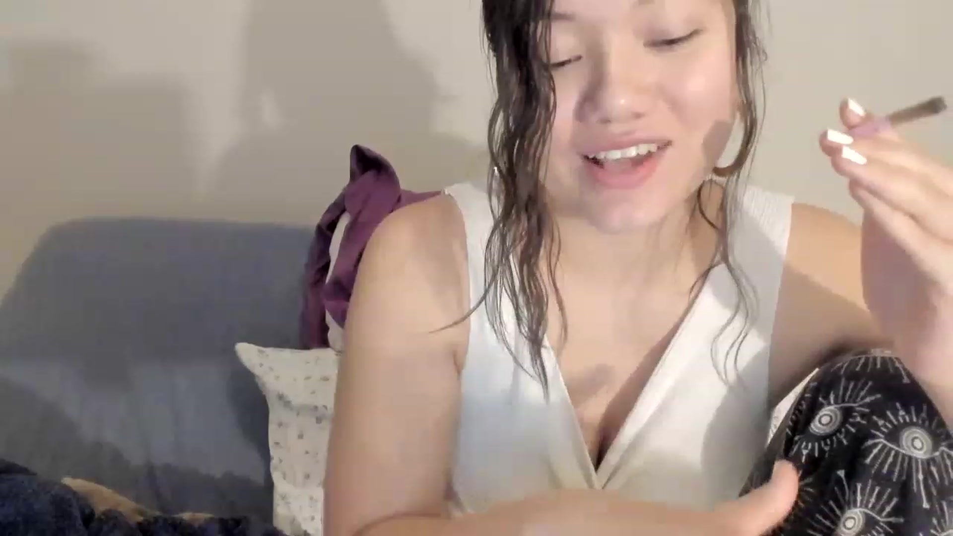 Gallery image thumbnail from asiadolll's myfreecams stream on, 01/10/2023, 03:18 image 8 of 20