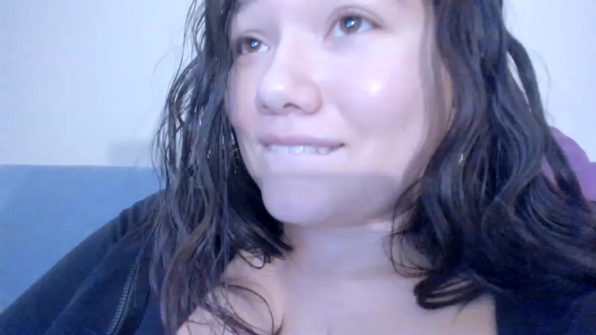 Gallery image thumbnail from asiadolll's myfreecams stream on, 01/10/2023, 03:18 image 20 of 20