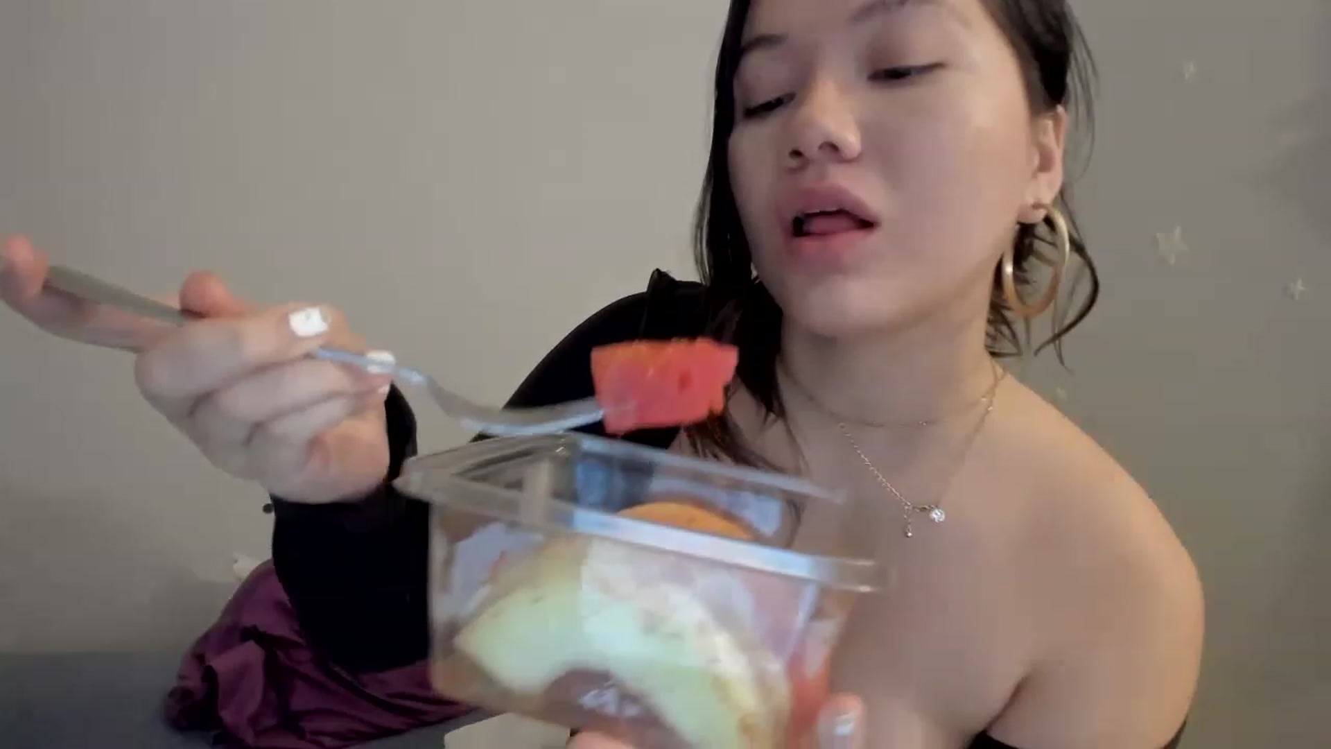 Gallery image thumbnail from asiadolll's myfreecams stream on, 01/22/2023, 23:56 image 10 of 20