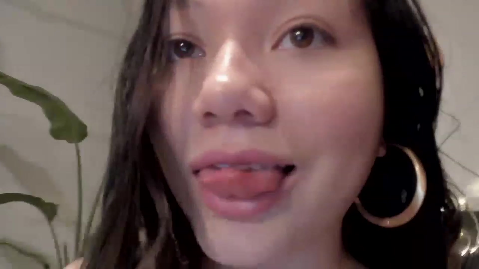 Gallery image thumbnail from asiadolll's myfreecams stream on, 02/21/2023, 01:23 image 2 of 20