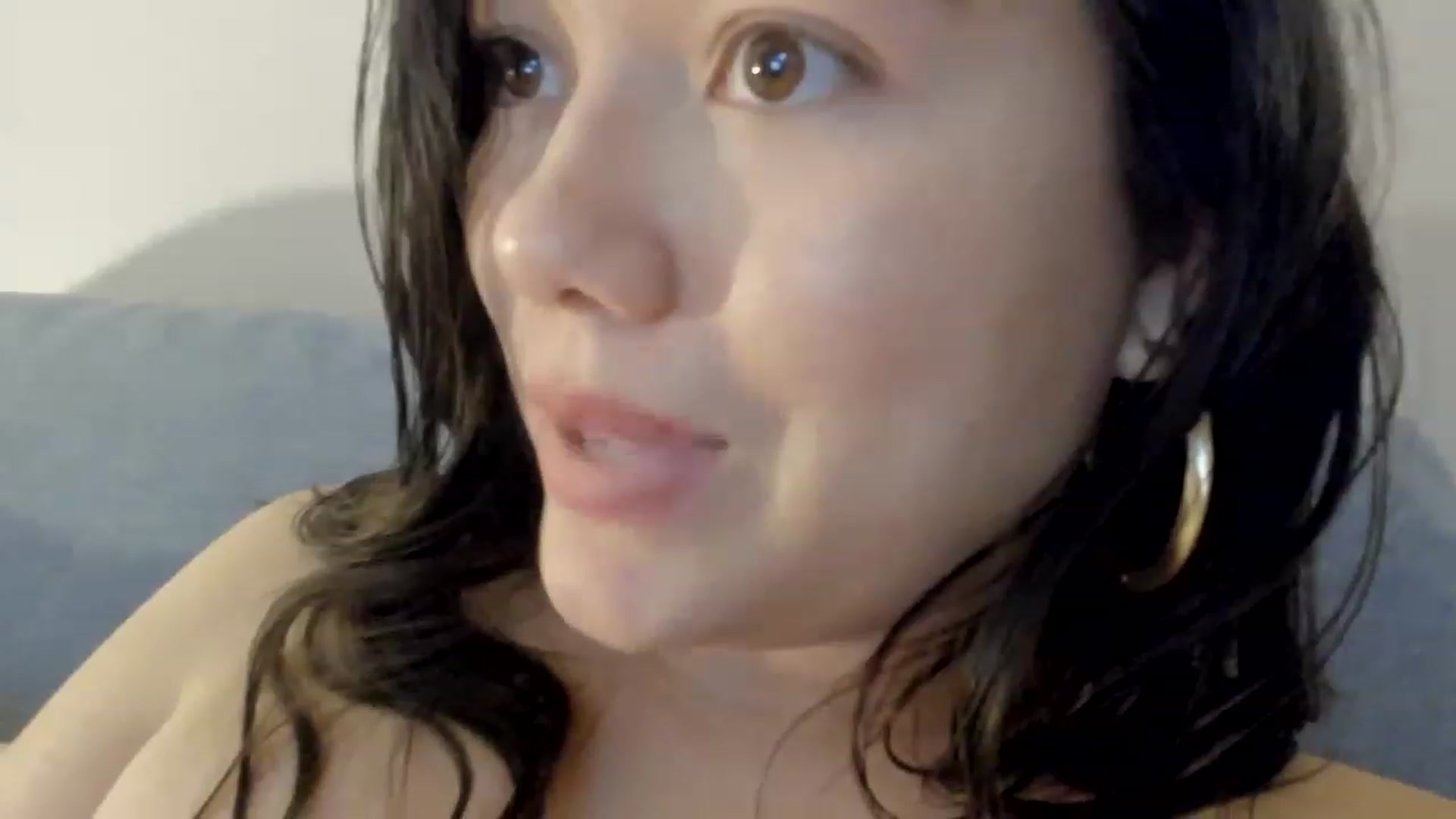 Gallery image thumbnail from asiadolll's myfreecams stream on, 02/21/2023, 07:01 image 5 of 20