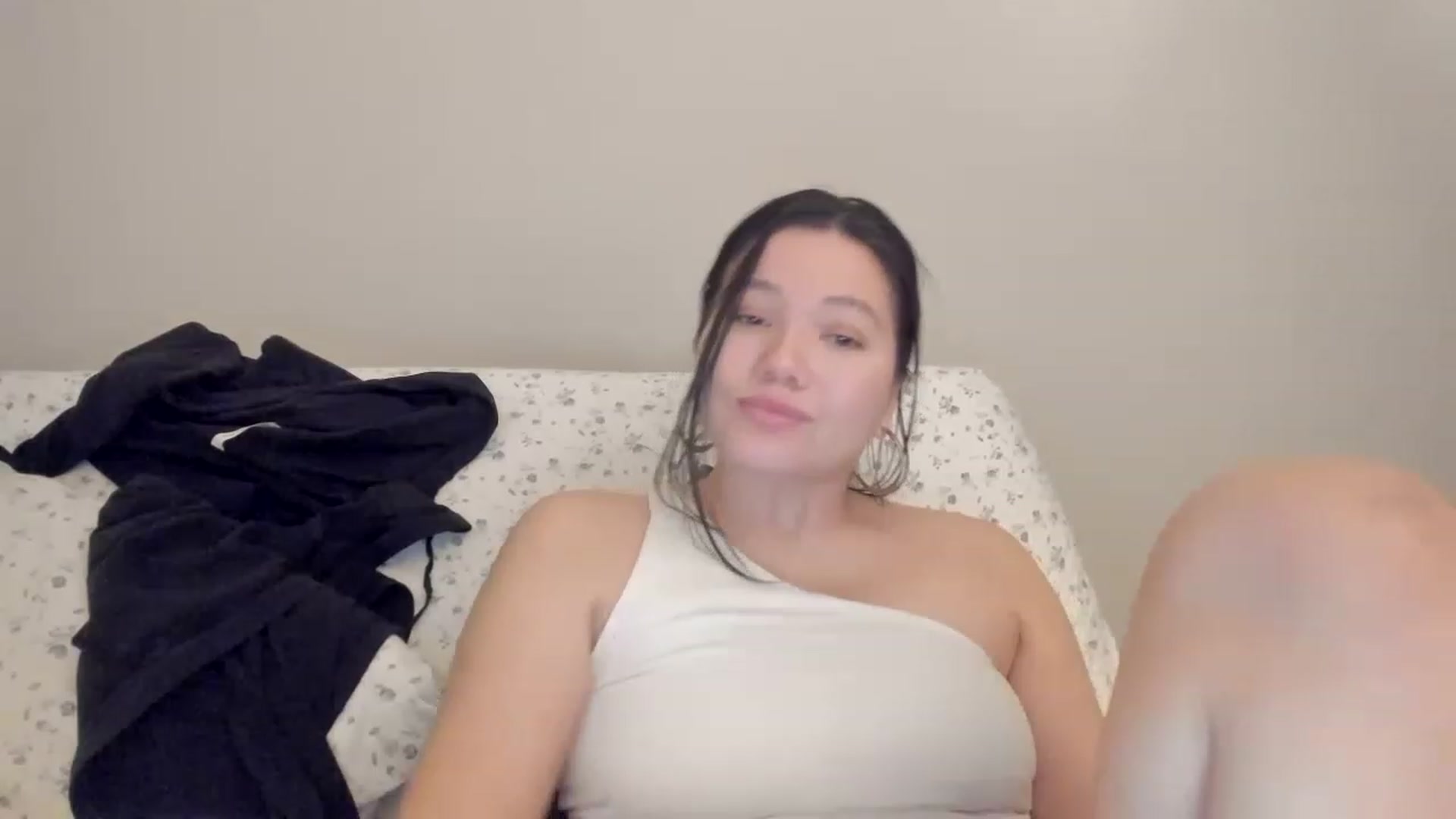 Gallery image thumbnail from asiadolll's myfreecams stream on, 03/14/2023, 05:51 image 15 of 20