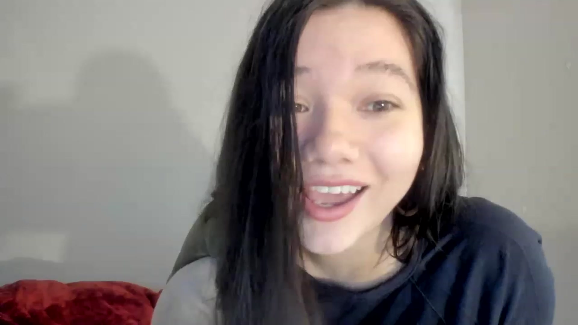 Gallery image thumbnail from asiadolll's myfreecams stream on, 04/02/2023, 21:22 image 3 of 20