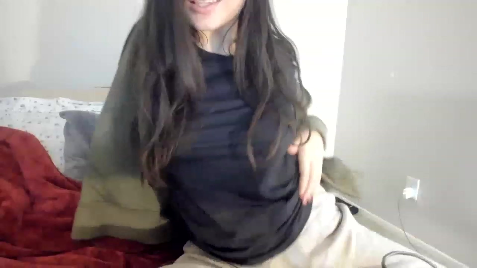 Gallery image thumbnail from asiadolll's myfreecams stream on, 04/02/2023, 22:02 image 8 of 20