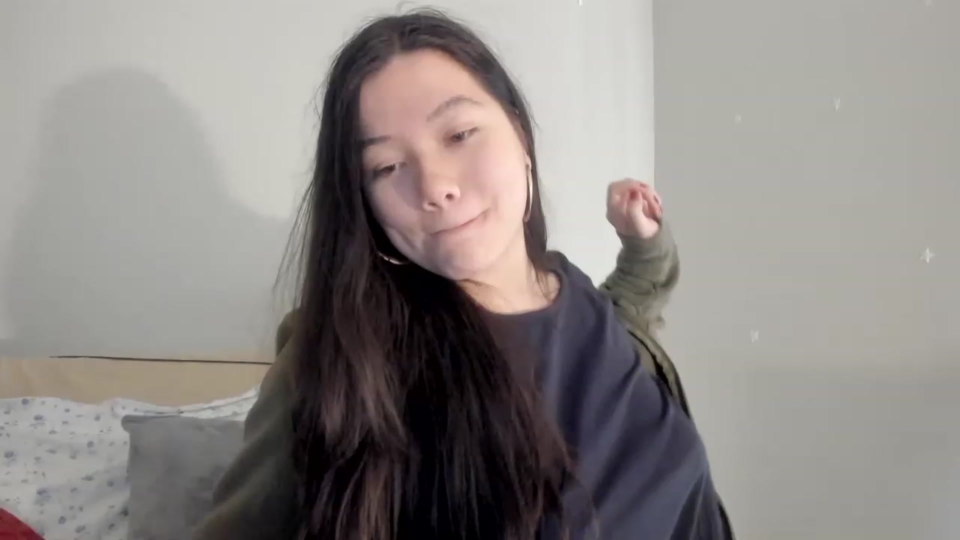 Gallery image thumbnail from asiadolll's myfreecams stream on, 04/02/2023, 23:32 image 4 of 20