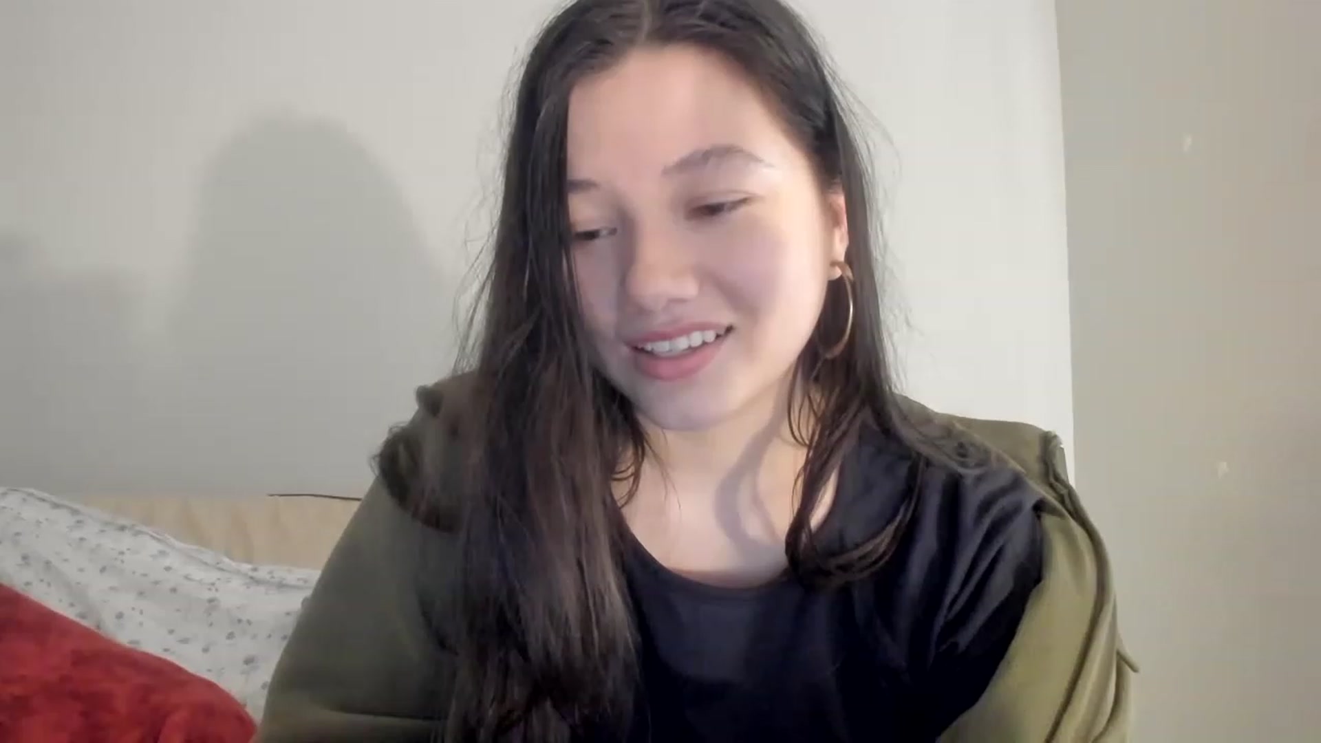 Gallery image thumbnail from asiadolll's myfreecams stream on, 04/02/2023, 23:32 image 9 of 20