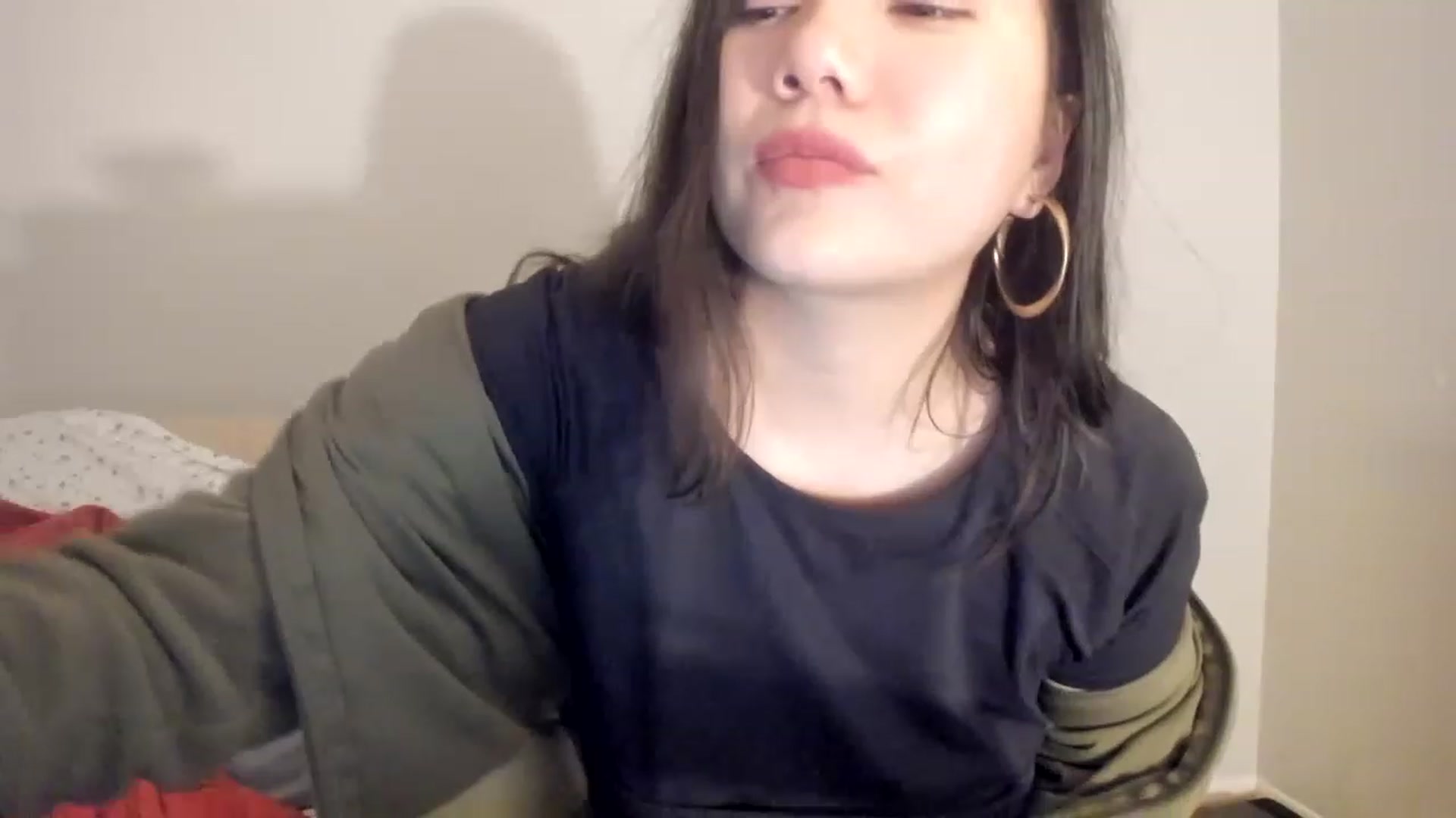 Gallery image thumbnail from asiadolll's myfreecams stream on, 04/03/2023, 01:35 image 3 of 20