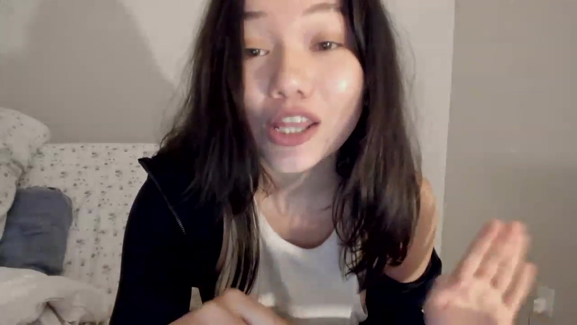 Gallery image thumbnail from asiadolll's myfreecams stream on, 04/29/2023, 23:14 image 19 of 20