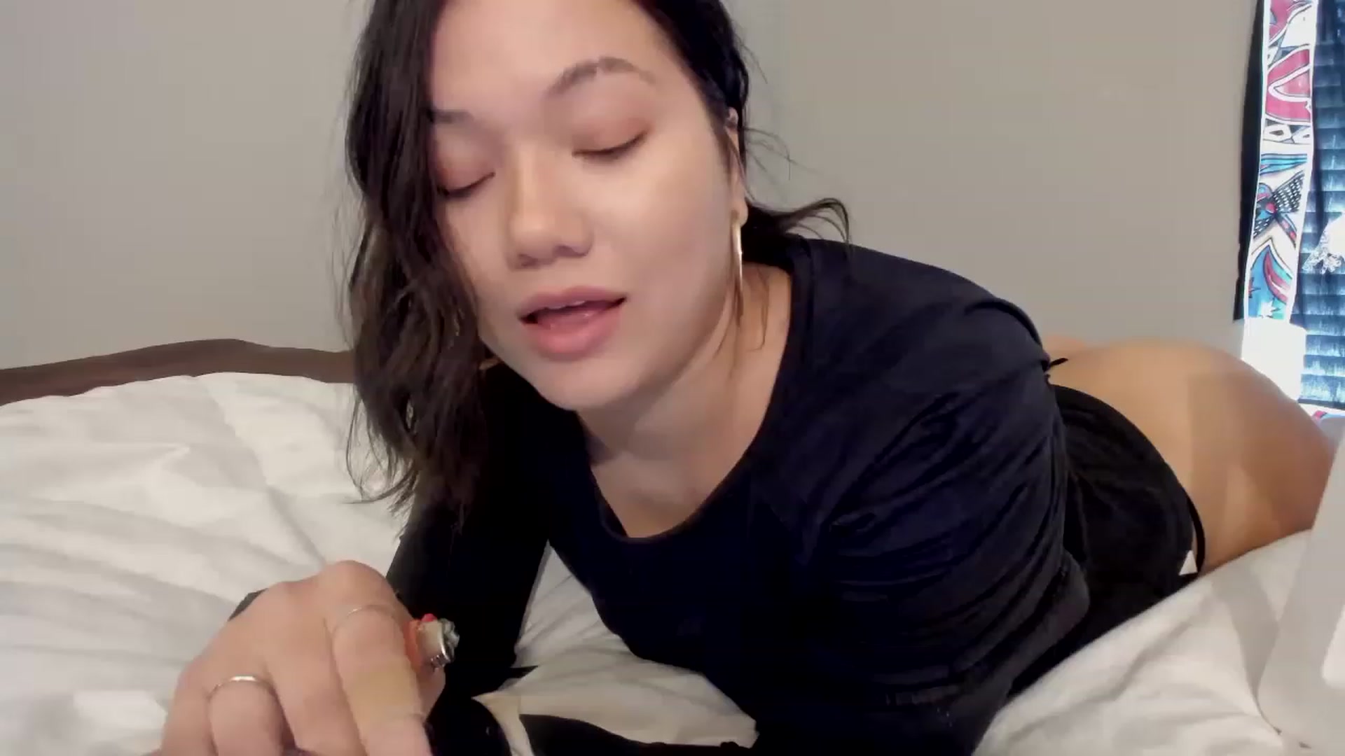 Gallery image thumbnail from asiadolll's myfreecams stream on, 05/01/2023, 23:01 image 6 of 20
