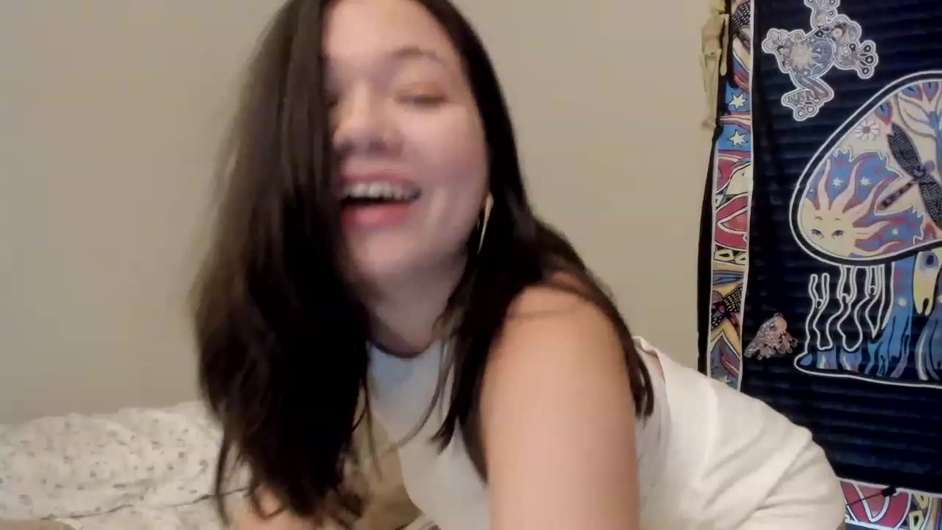 Gallery image thumbnail from asiadolll's myfreecams stream on, 05/09/2023, 24:03 image 5 of 20