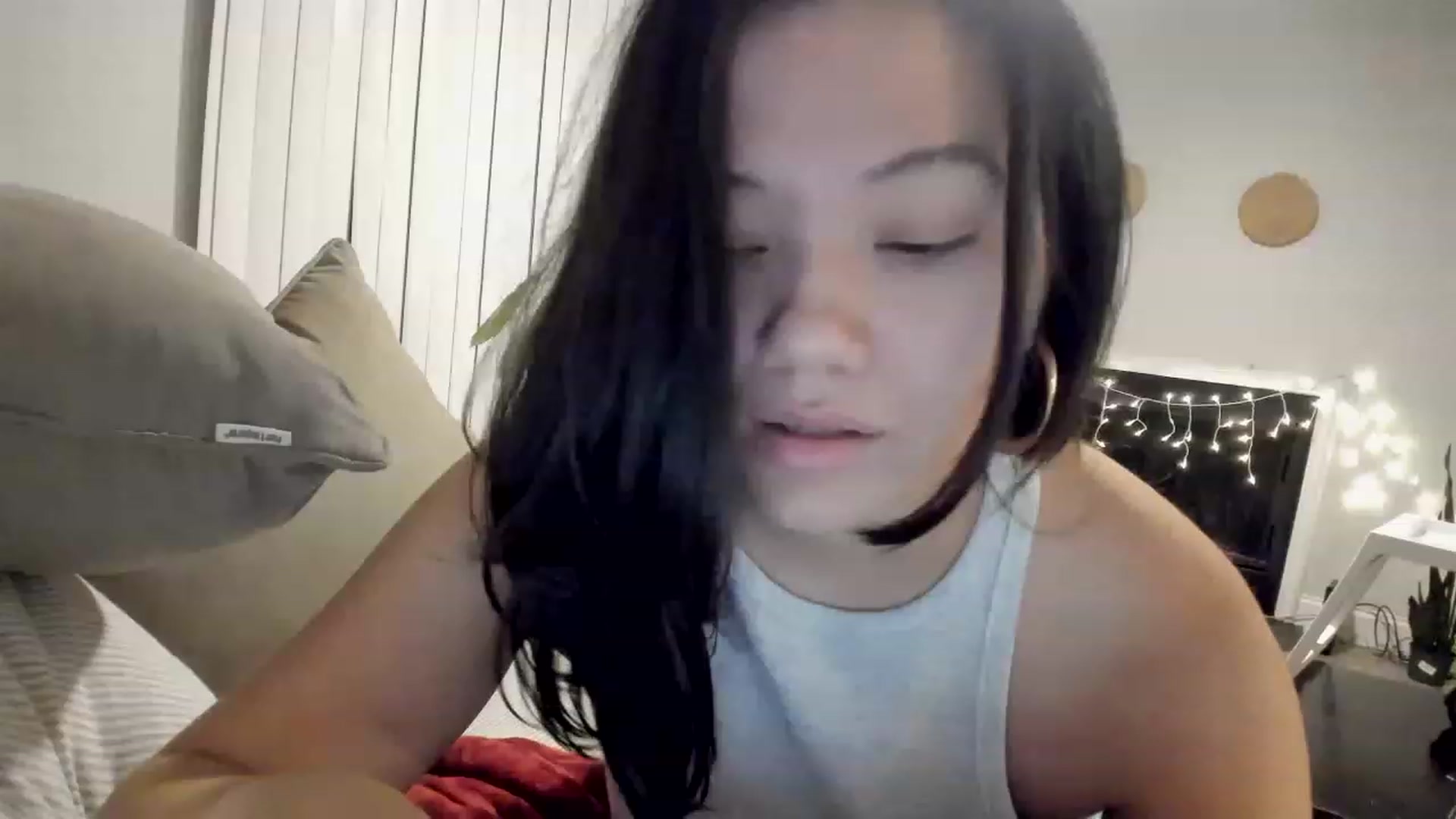 Gallery image thumbnail from asiadolll's myfreecams stream on, 05/09/2023, 07:04 image 14 of 20