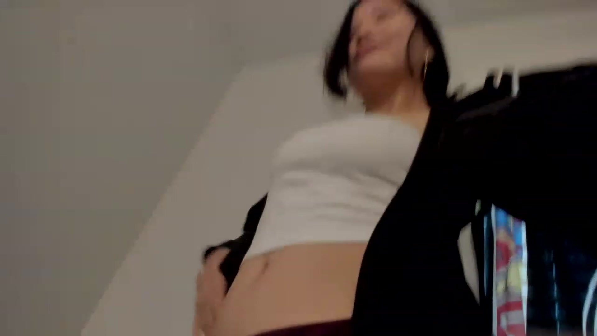 Gallery image thumbnail from asiadolll's myfreecams stream on, 06/19/2023, 20:28 image 3 of 20
