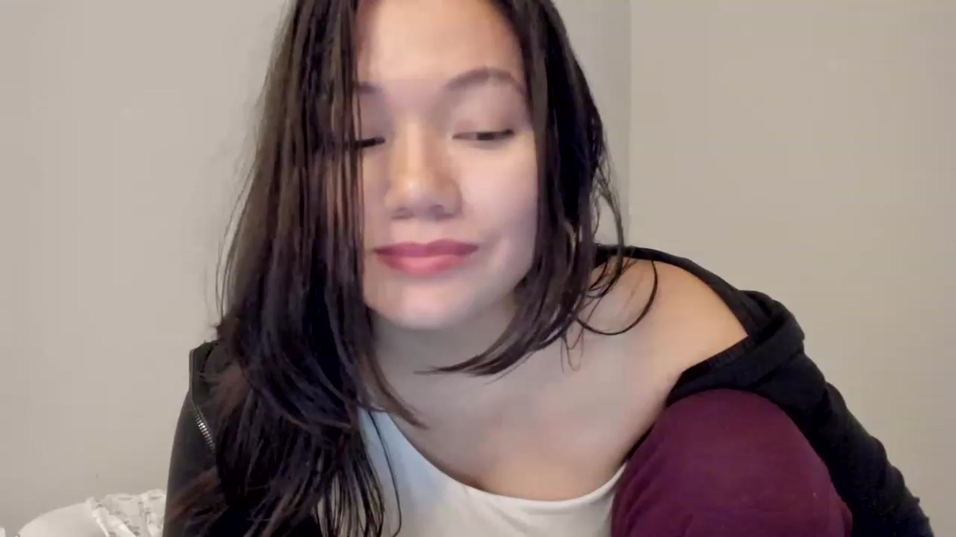Gallery image thumbnail from asiadolll's myfreecams stream on, 06/19/2023, 22:57 image 14 of 20