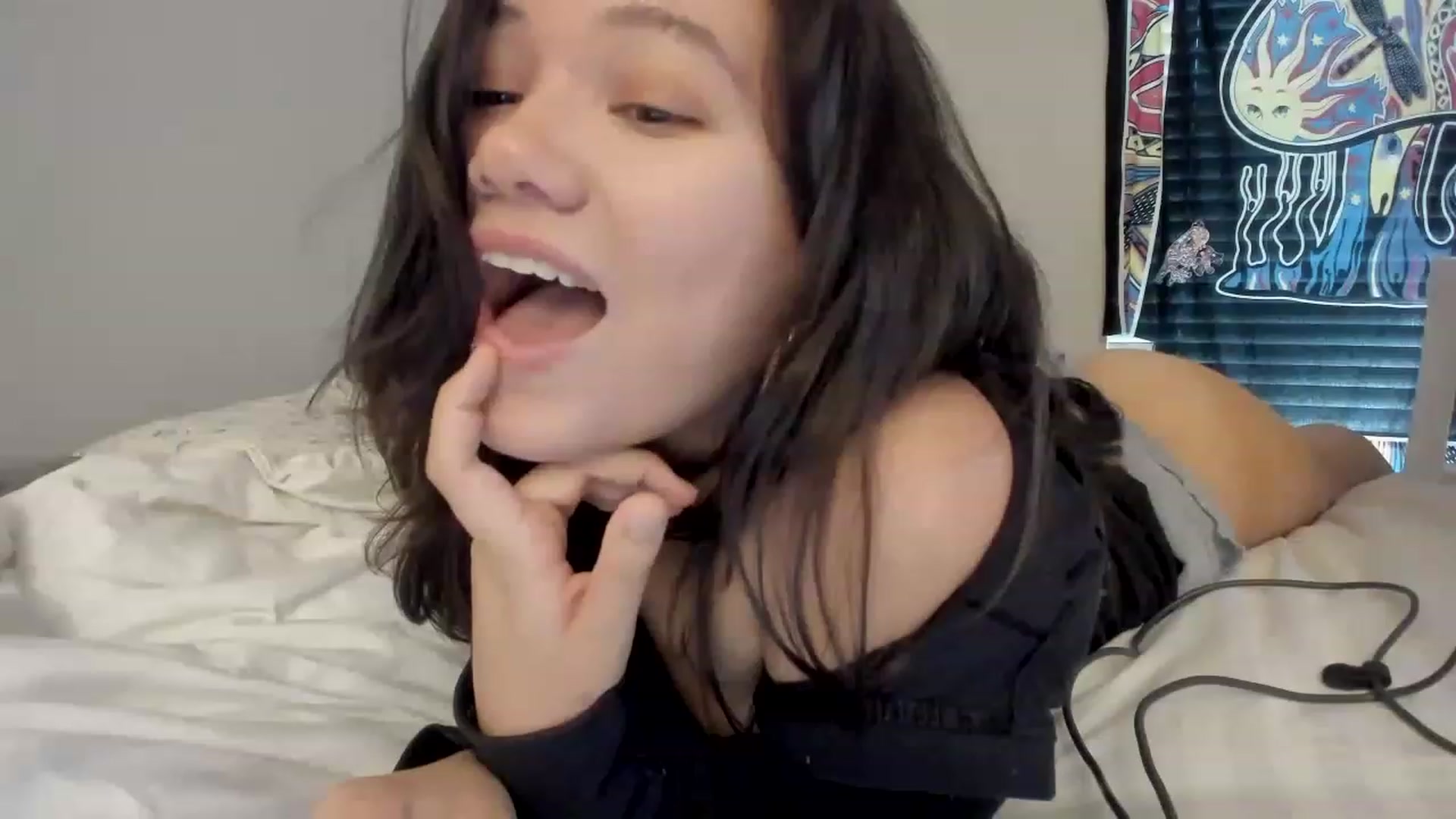 Gallery image thumbnail from asiadolll's myfreecams stream on, 07/03/2023, 22:12 image 20 of 20