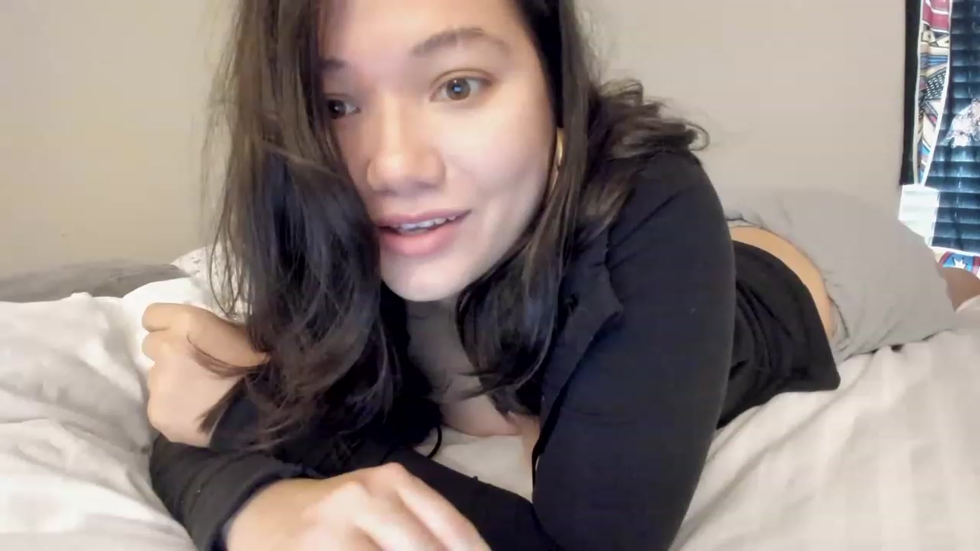 Gallery image thumbnail from asiadolll's myfreecams stream on, 07/03/2023, 22:12 image 10 of 20