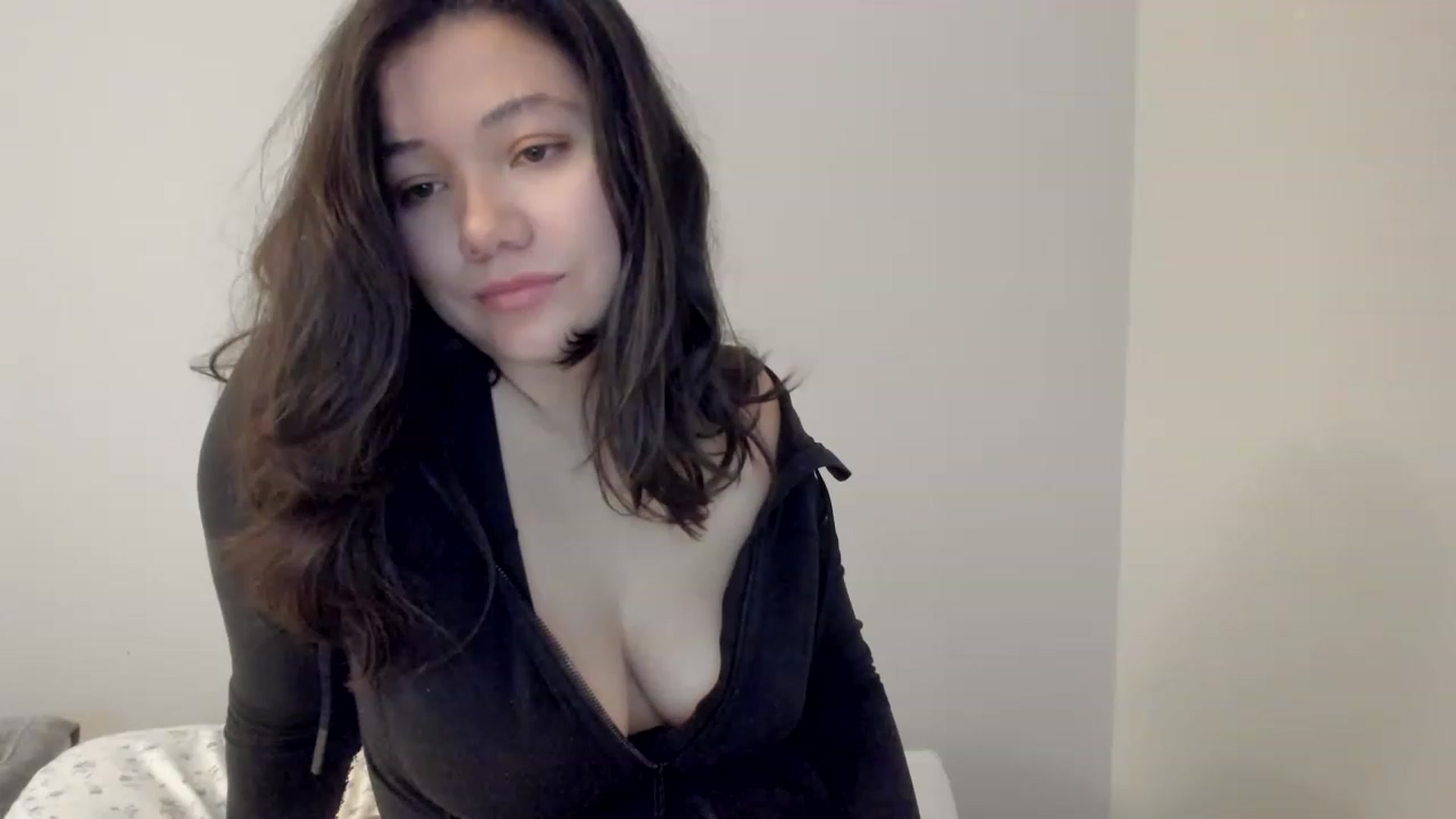 Gallery image thumbnail from asiadolll's myfreecams stream on, 07/03/2023, 22:12 image 14 of 20