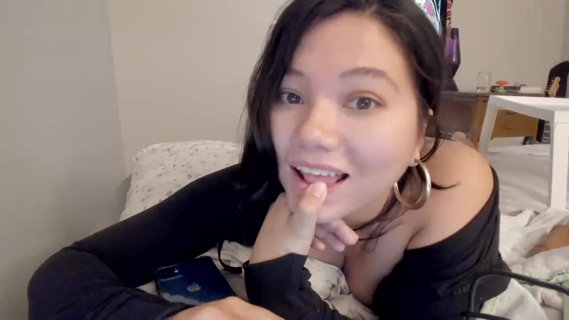 Gallery image thumbnail from asiadolll's myfreecams stream on, 07/03/2023, 22:51 image 8 of 20