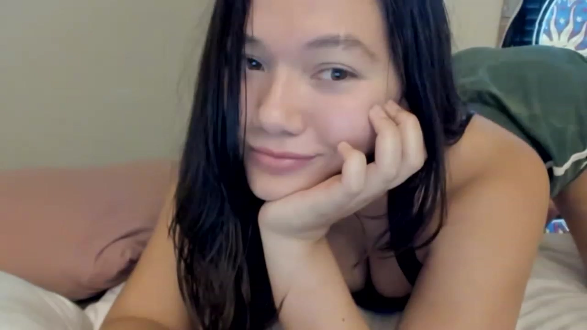 Gallery image thumbnail from asiadolll's myfreecams stream on, 07/25/2023, 24:04 image 6 of 20