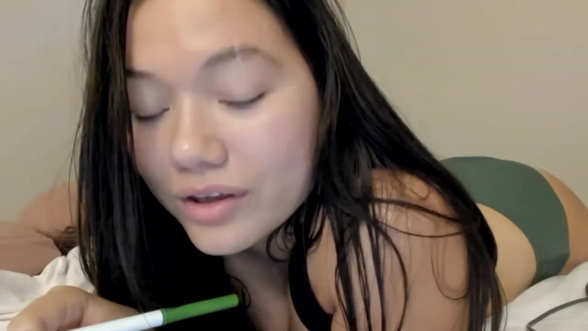 Gallery image thumbnail from asiadolll's myfreecams stream on, 07/25/2023, 24:29 image 5 of 20