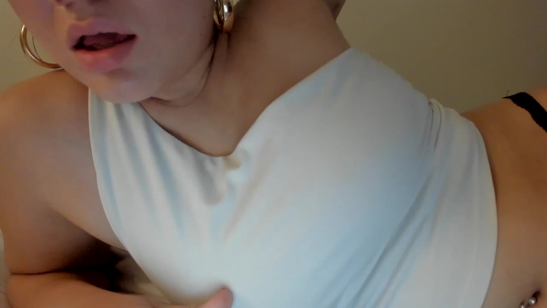Gallery image thumbnail from asiadolll's myfreecams stream on, 08/06/2023, 20:33 image 12 of 20