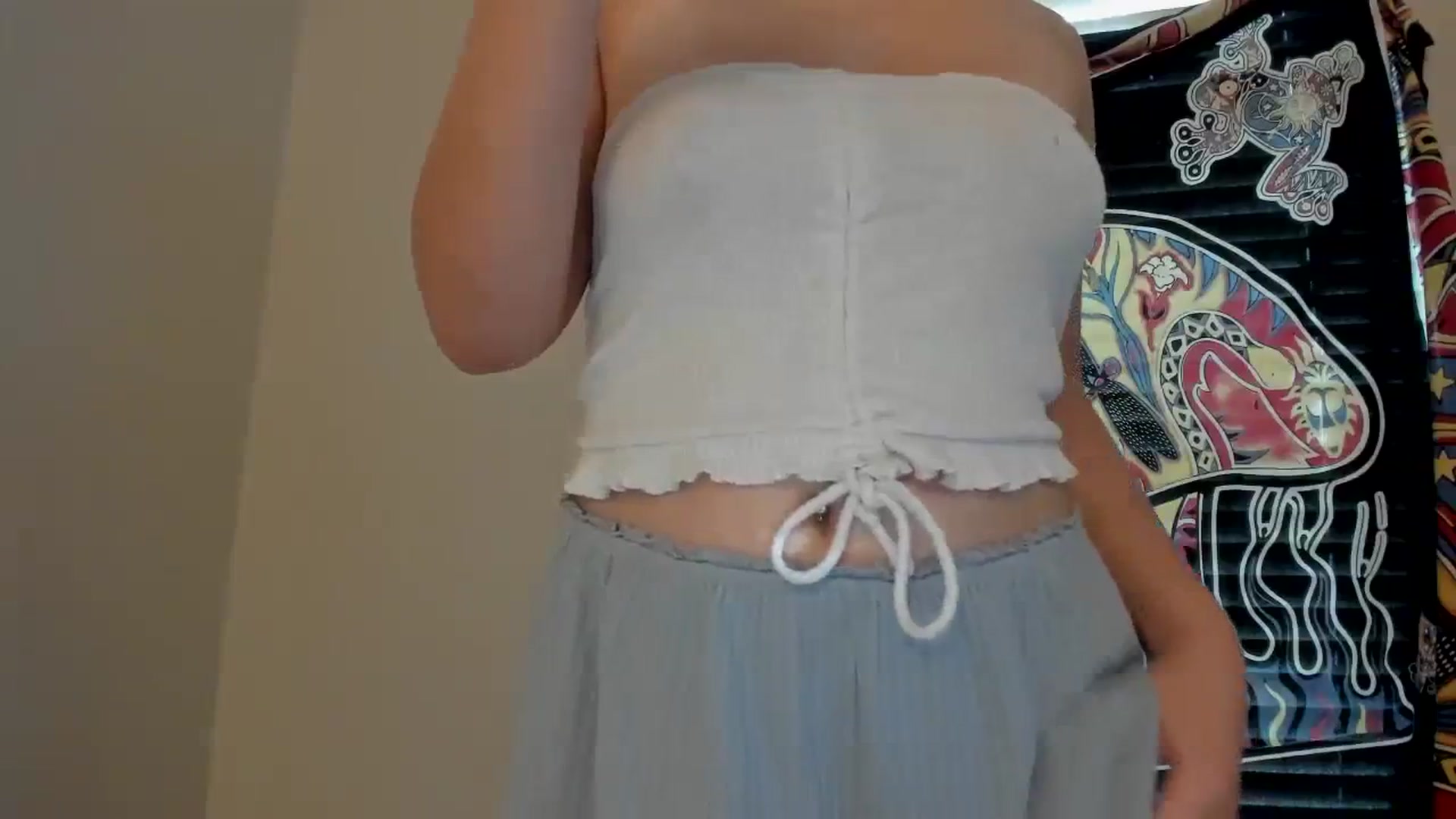 Gallery image thumbnail from asiadolll's myfreecams stream on, 08/07/2023, 22:08 image 10 of 20
