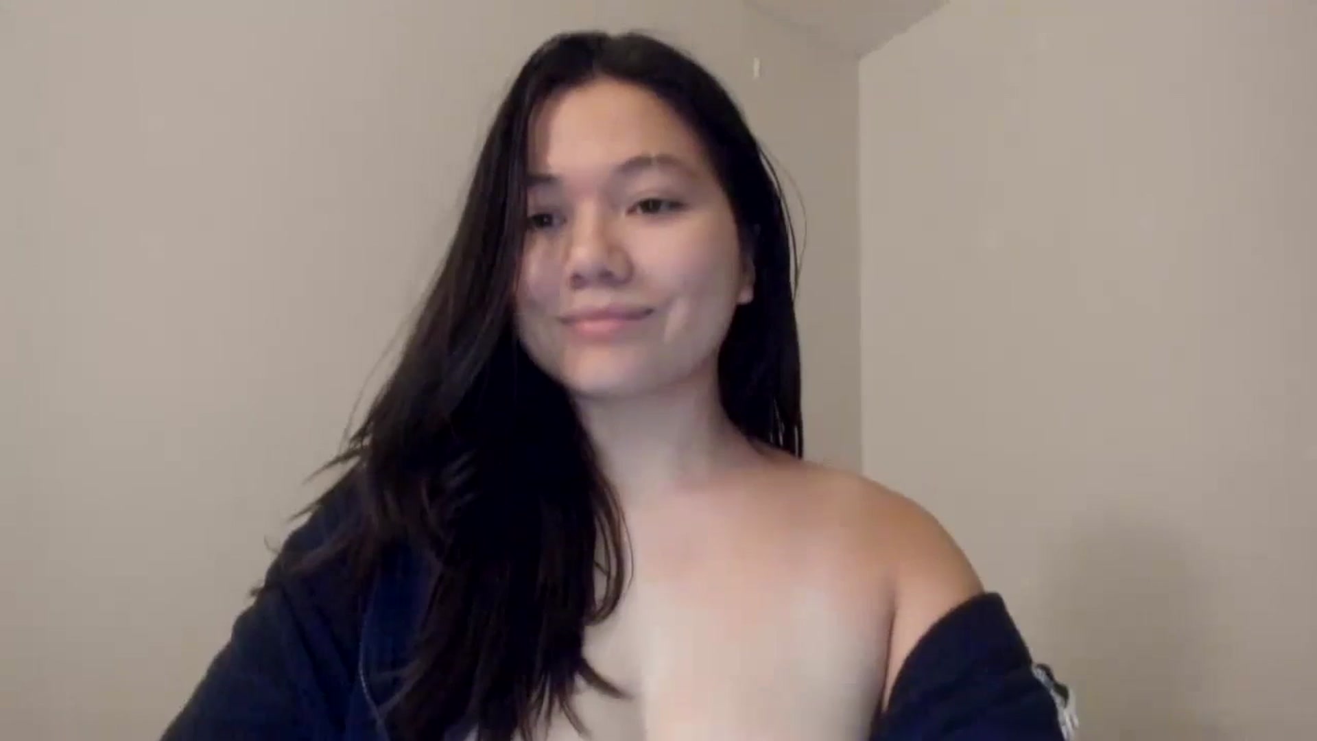 Gallery image thumbnail from asiadolll's myfreecams stream on, 08/24/2023, 06:15 image 18 of 20